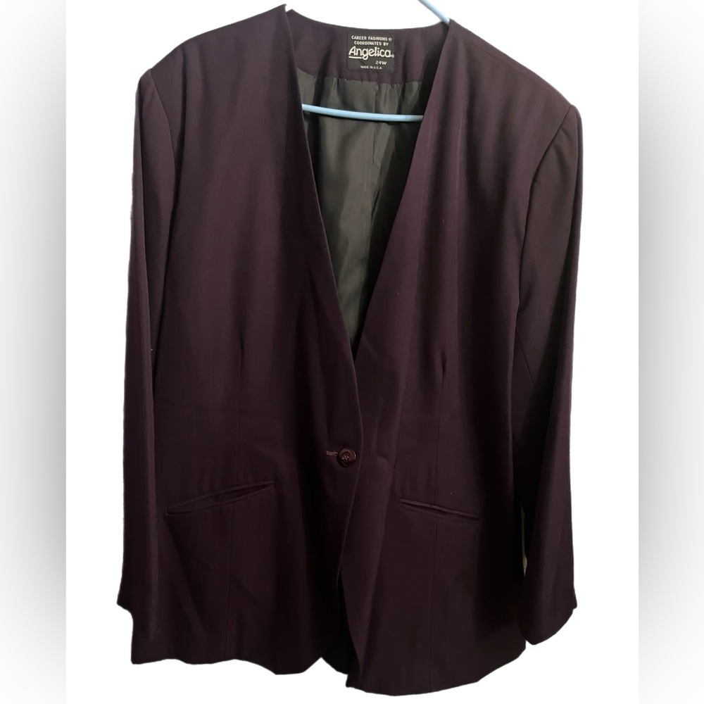 Vintage woman’s plus size Blazer made in the USA. Purple, business church 24W